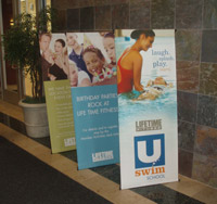 Banner Stands for Indoor Display Environments 